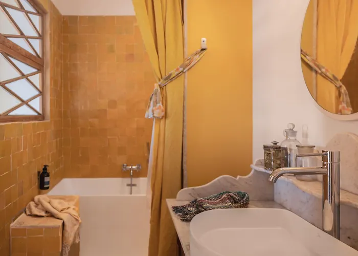 A La Maison En Medoc *